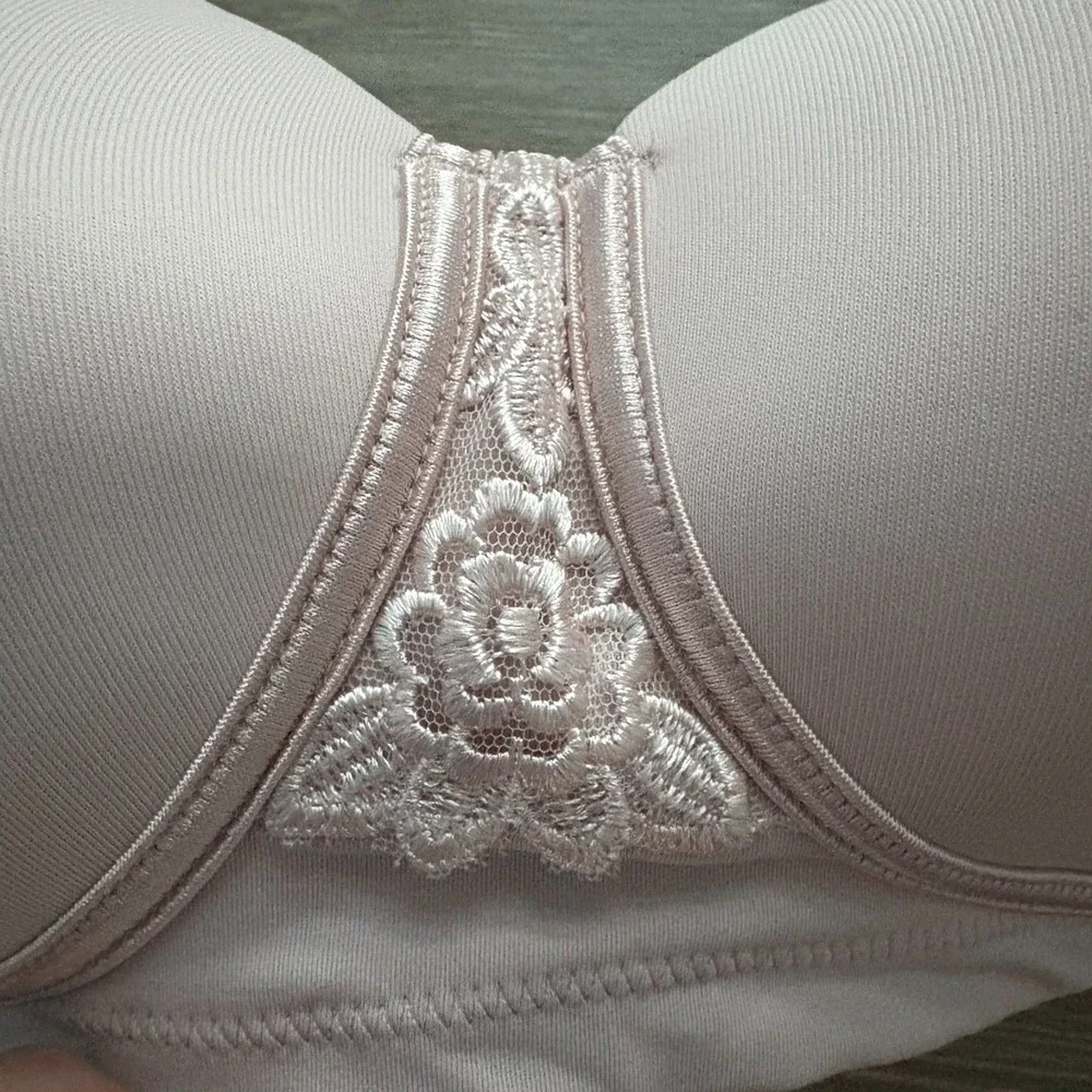 Vanity Fair 71380 Nude Color Beauty Back Full Figure‎ Underwire Bra Size 44DD